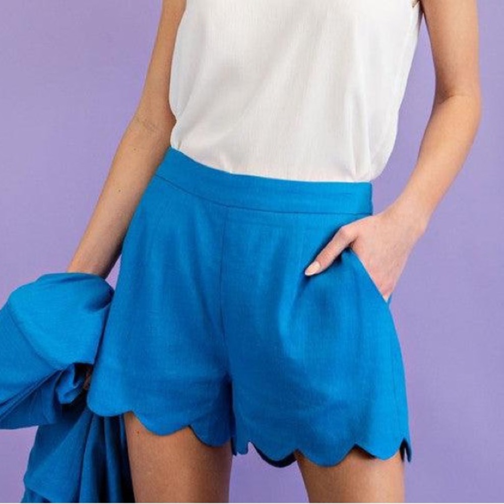 NWT eesome Scalloped Edge Linen Blend Royal Blue Shorts Size 1X